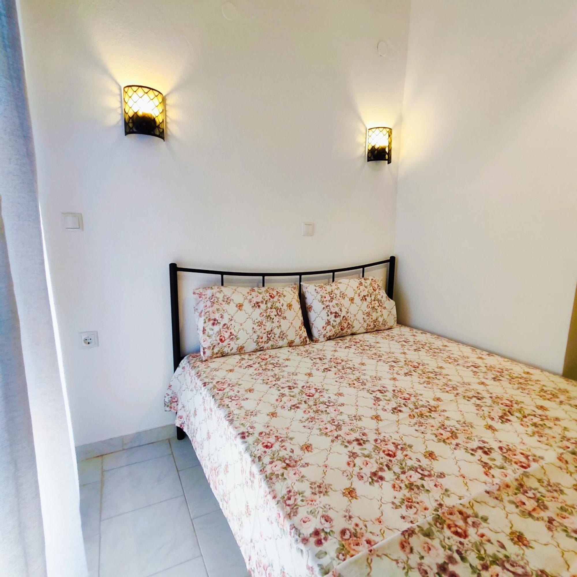 Nea Skioni Comfy Apartments - Halkidiki Bagian luar foto